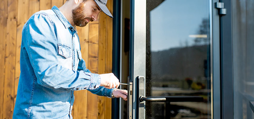 Frameless Glass Storefront Door Locks Replacement in Santa Ana, CA