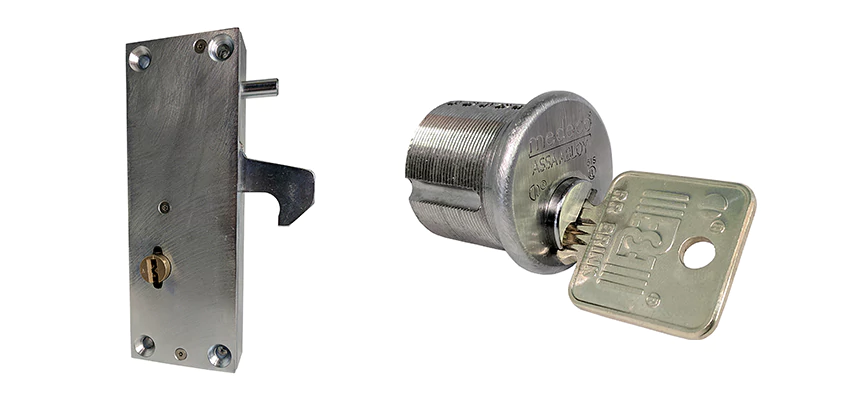 RR Fence Gates Brink Locks Repair in Santa Ana, California