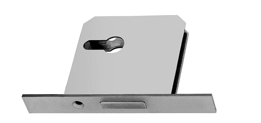 Fix A Deadbolt Door Lock in Santa Ana, California